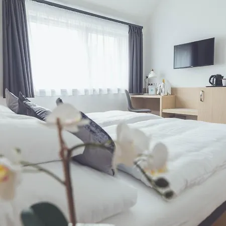Guest house Smart Htl Korosladany