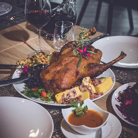 Smart Htl بيت ضيافة Korosladany